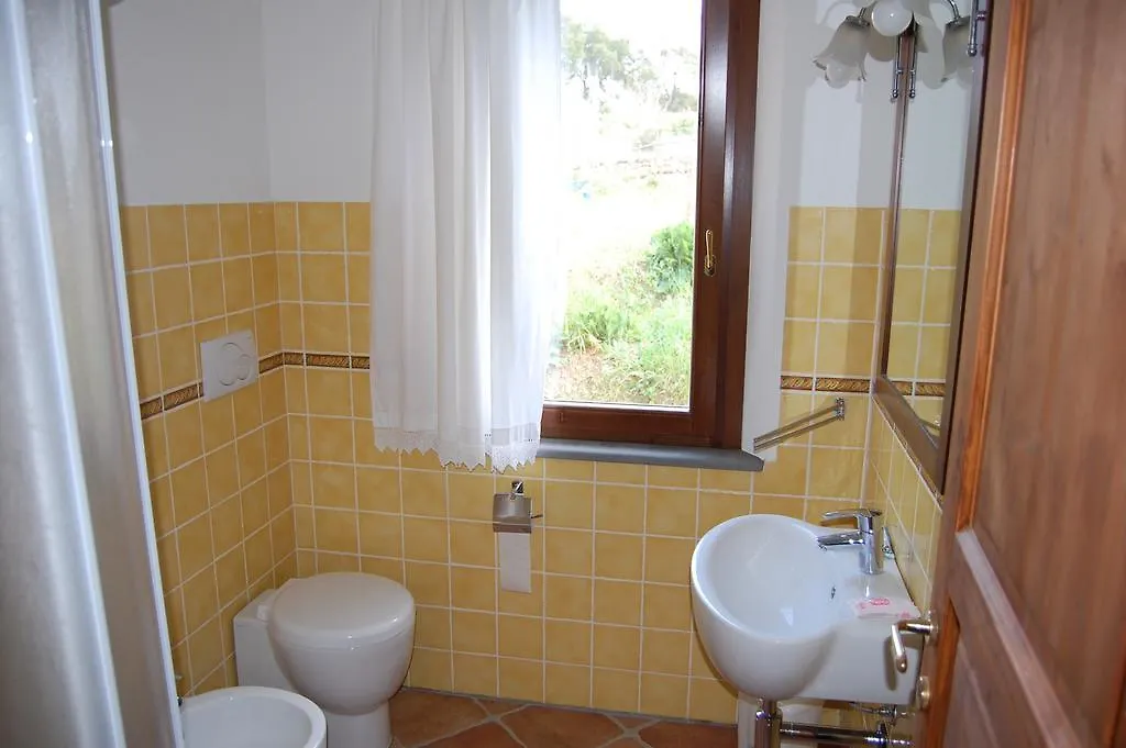 *** Konukevi B&B Il Melo Cotogno Rio Marina İtalya