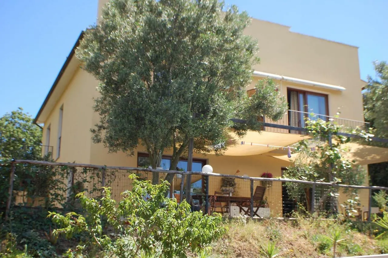 B&B Il Melo Cotogno Rio Marina 3*,  İtalya